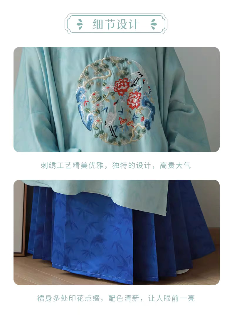 Ming-style Women's Hanfu Set: Round-neck Robe & Horse-faced Skirt