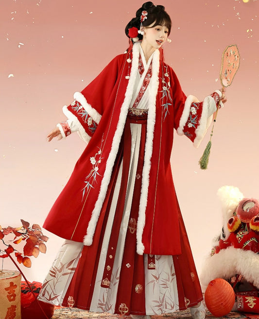 Winter Women's Hanfu Song Dynasty Style: Hanfu Outfit Set