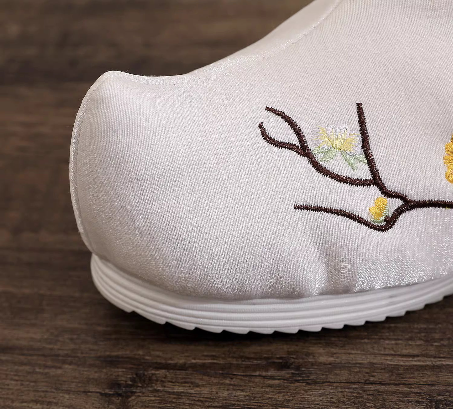 Winter Women's Up-turned Toe Hanfu Boots